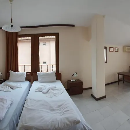 Lazur Hotell