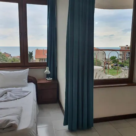 Hotell Lazur Ravda